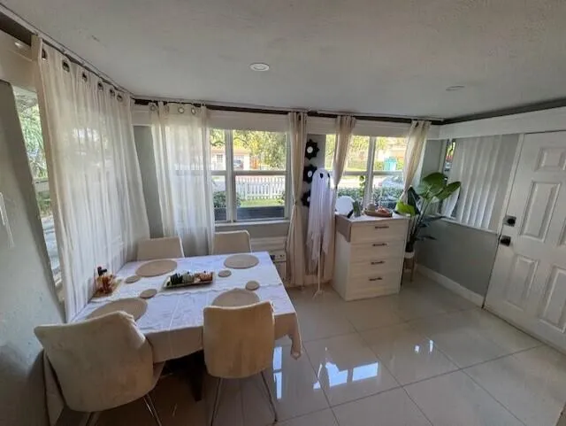 410 unit 1- dining