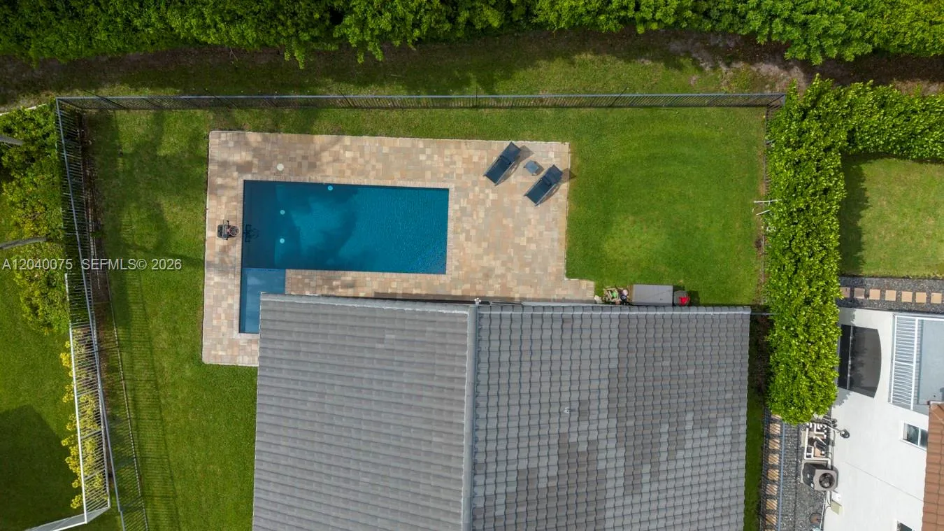 Property photo 76