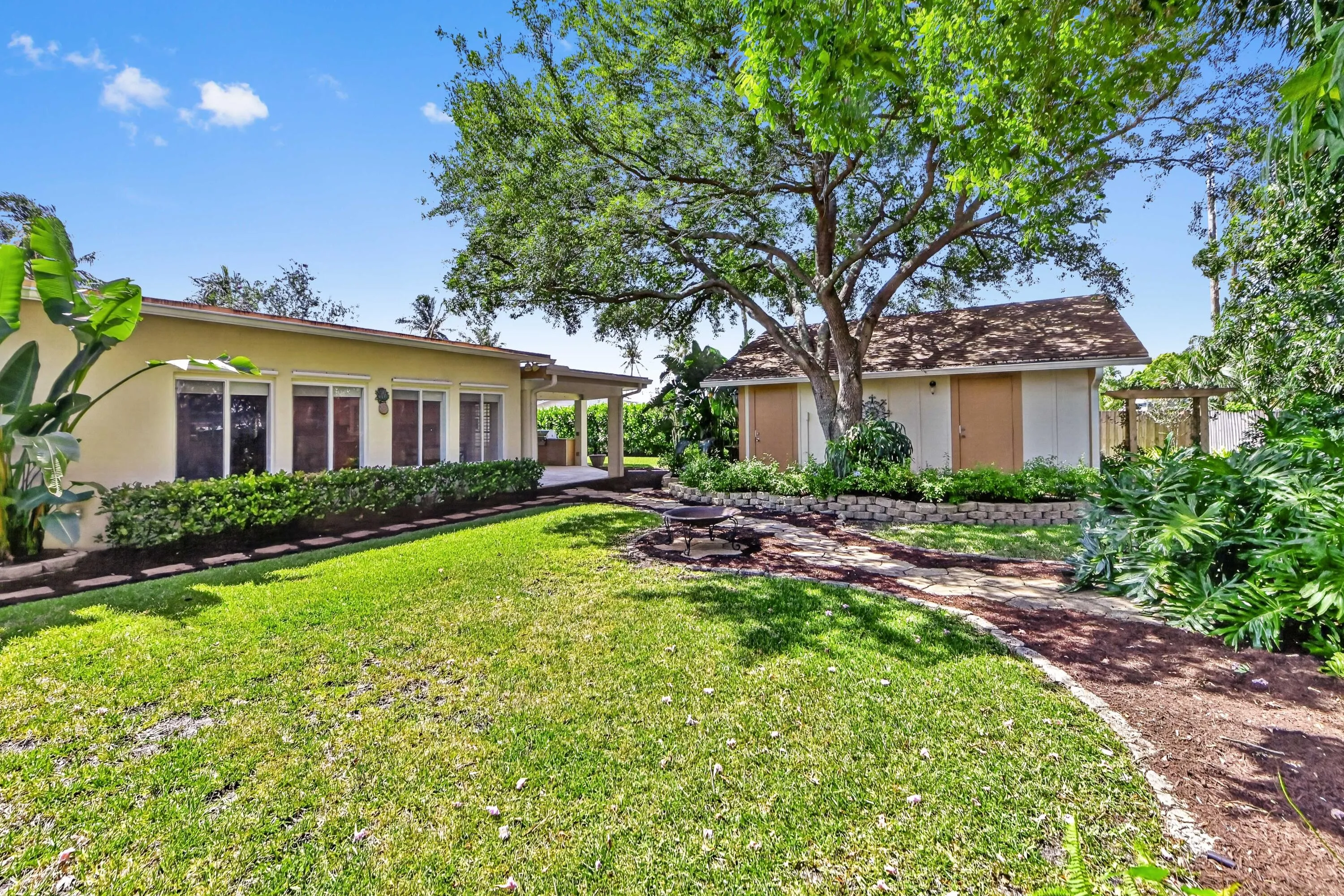 35 backyard 05