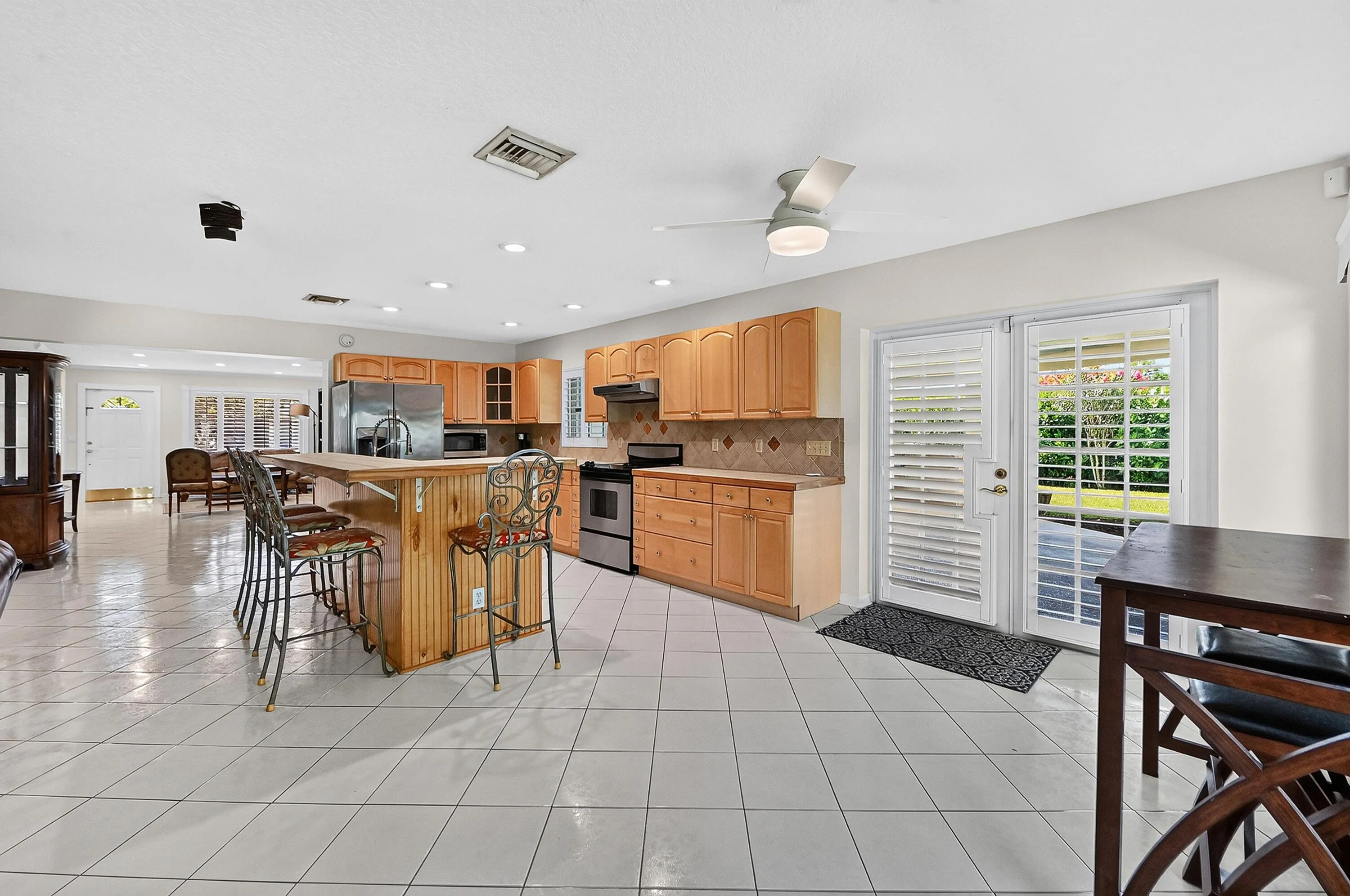 13 Kitchen 04