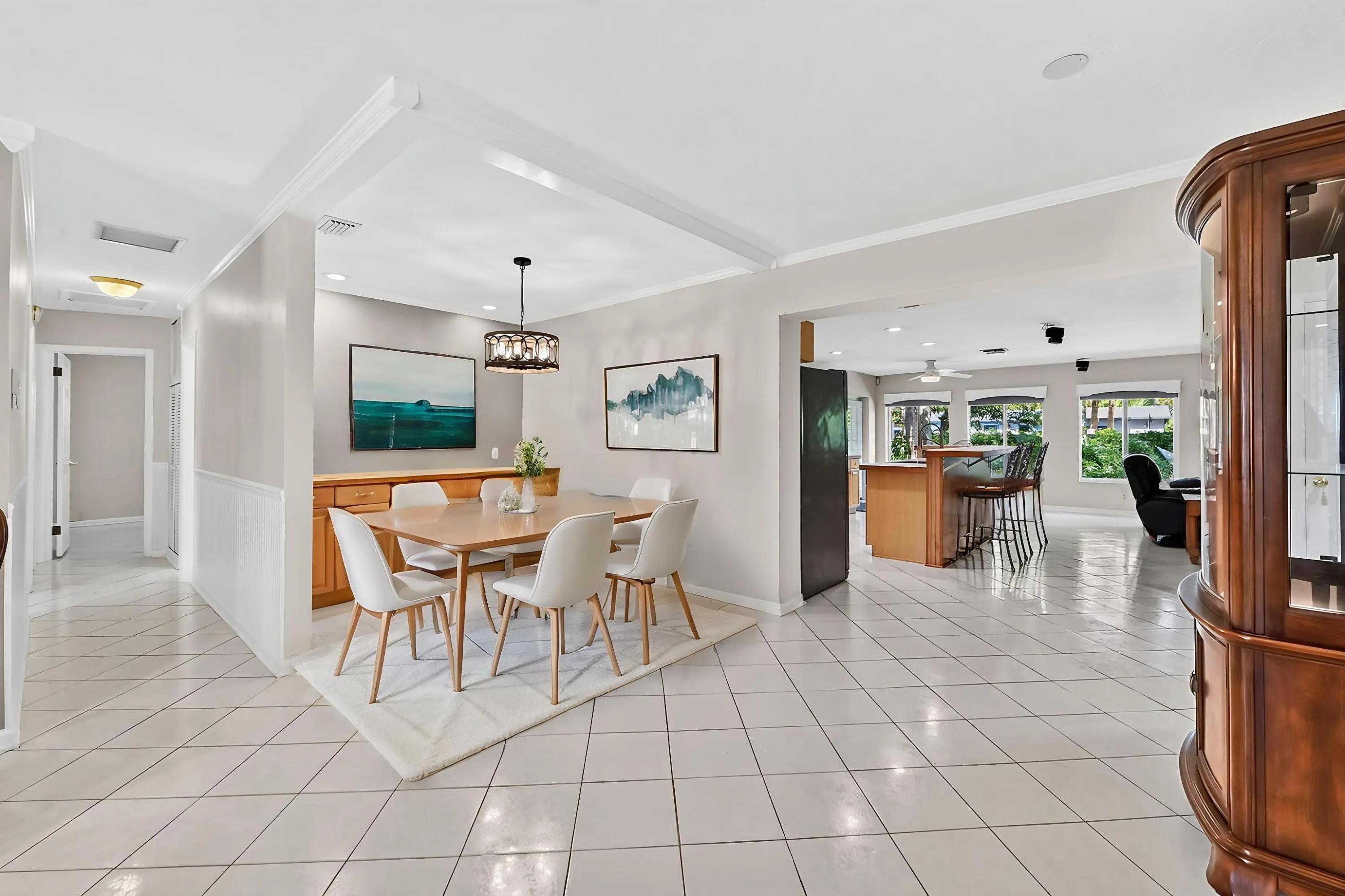 08-Dining-room-01_VS