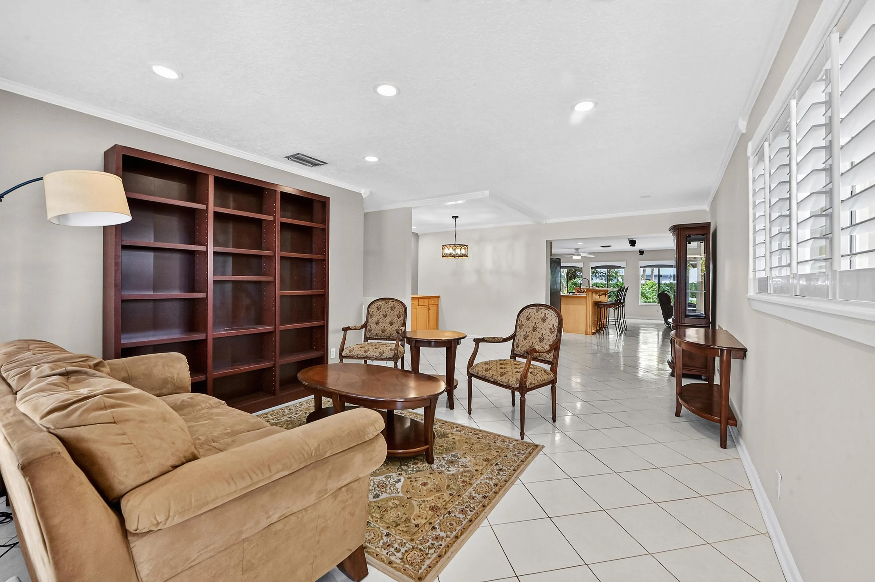 05 Living room 01