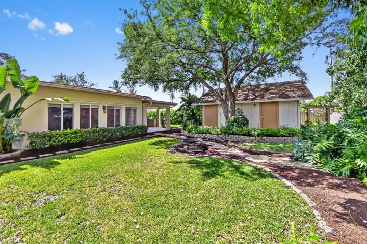 35 backyard 05