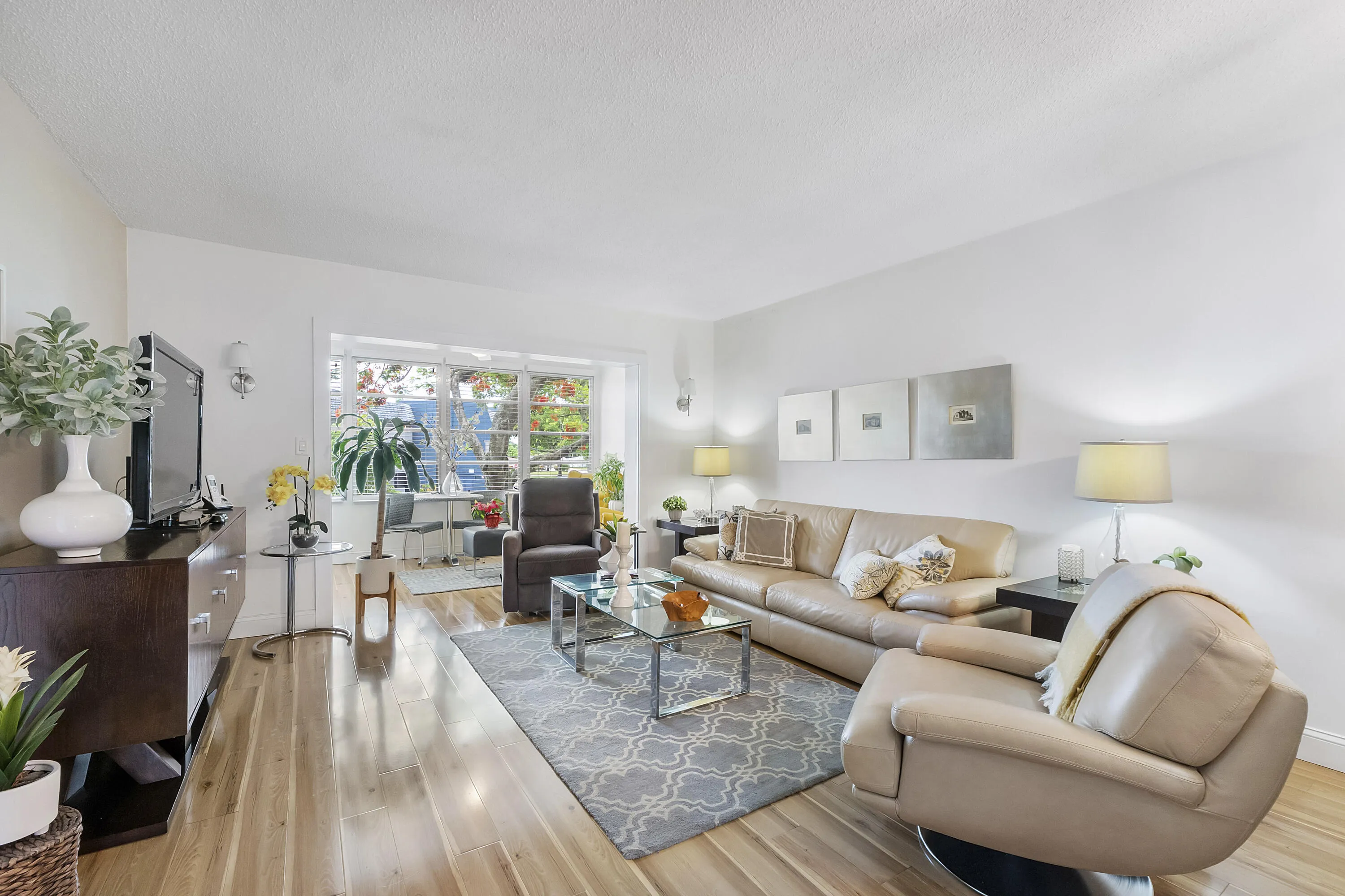 7837 Golf Cir Dr u212_008