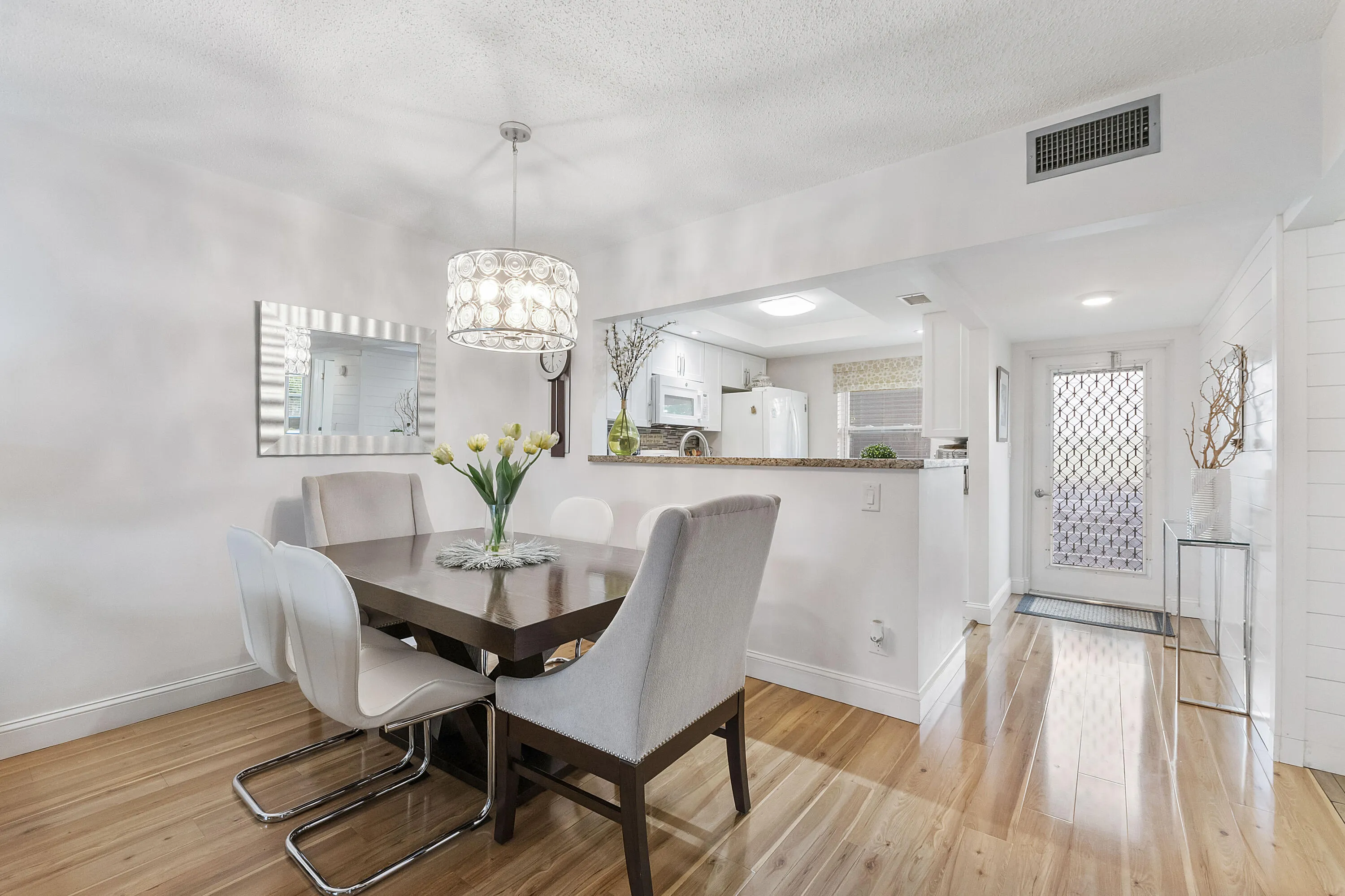 7837 Golf Cir Dr u212_009