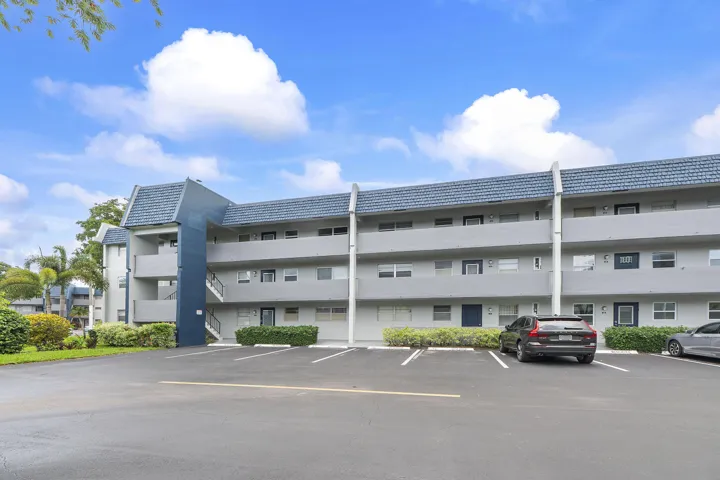 7837 Golf Cir Dr u212_014