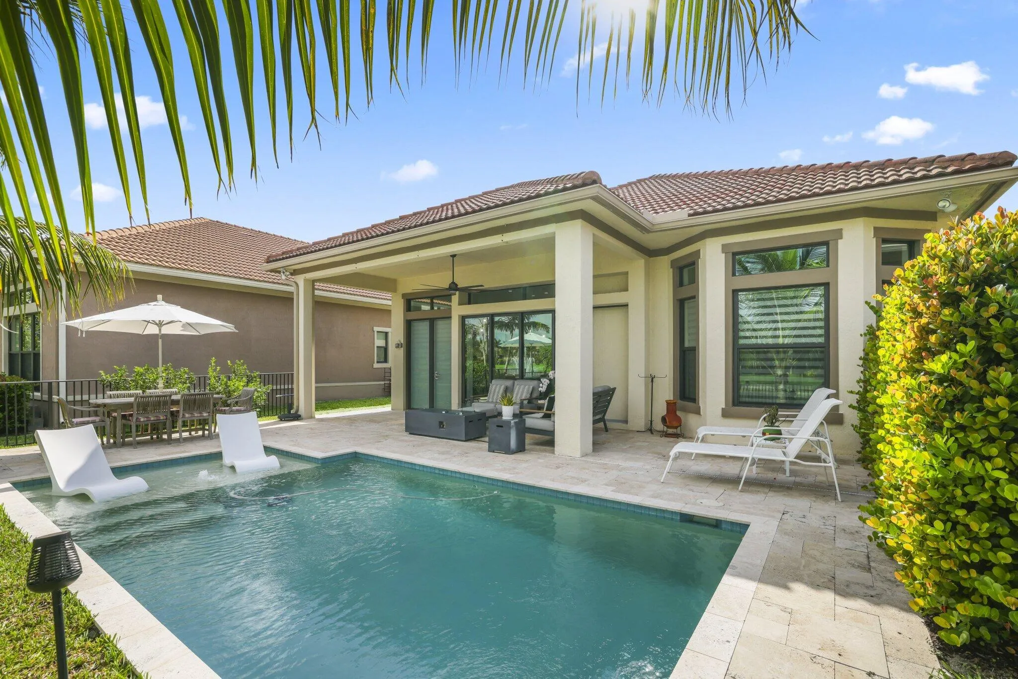 Pool / Patio