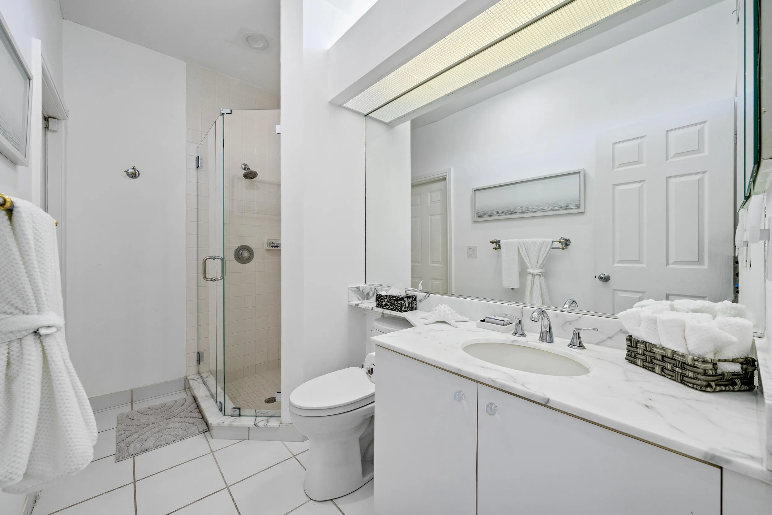 Guest House Bathroom/Cabana Bath