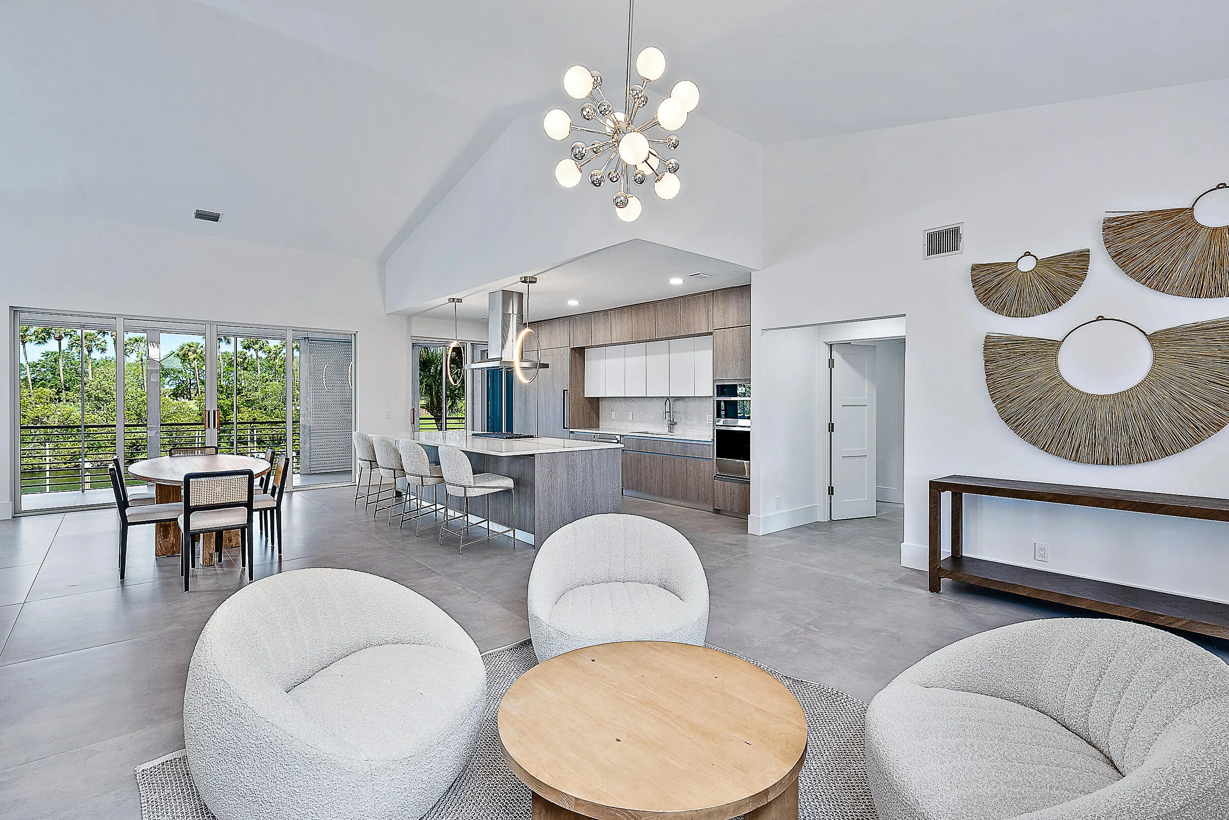 Family Room / Kitchen