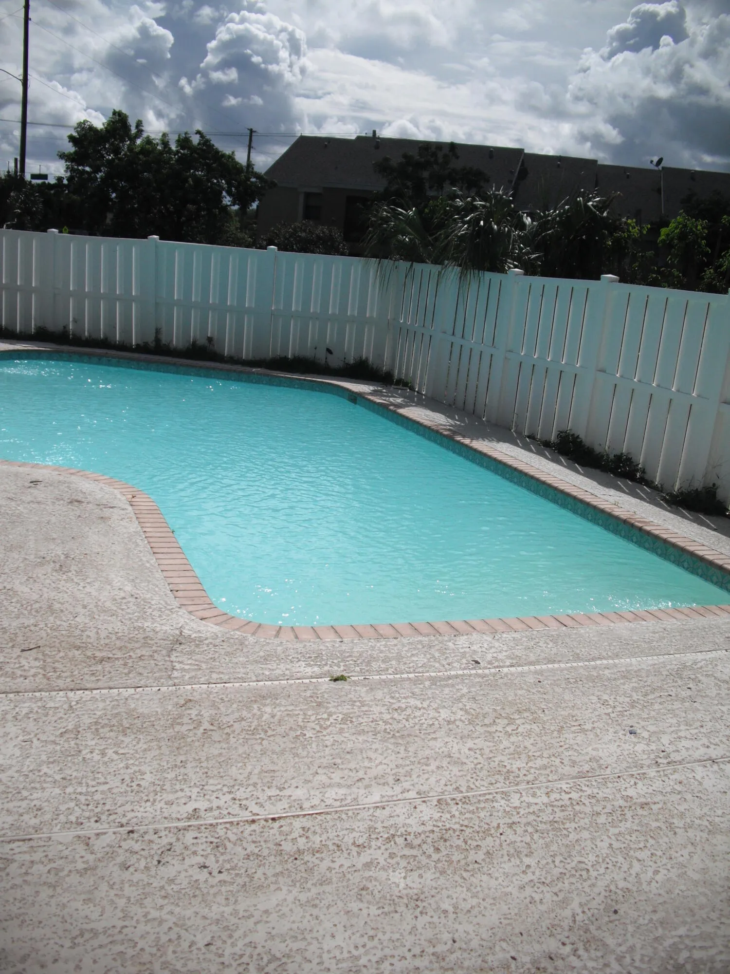 1382 pool