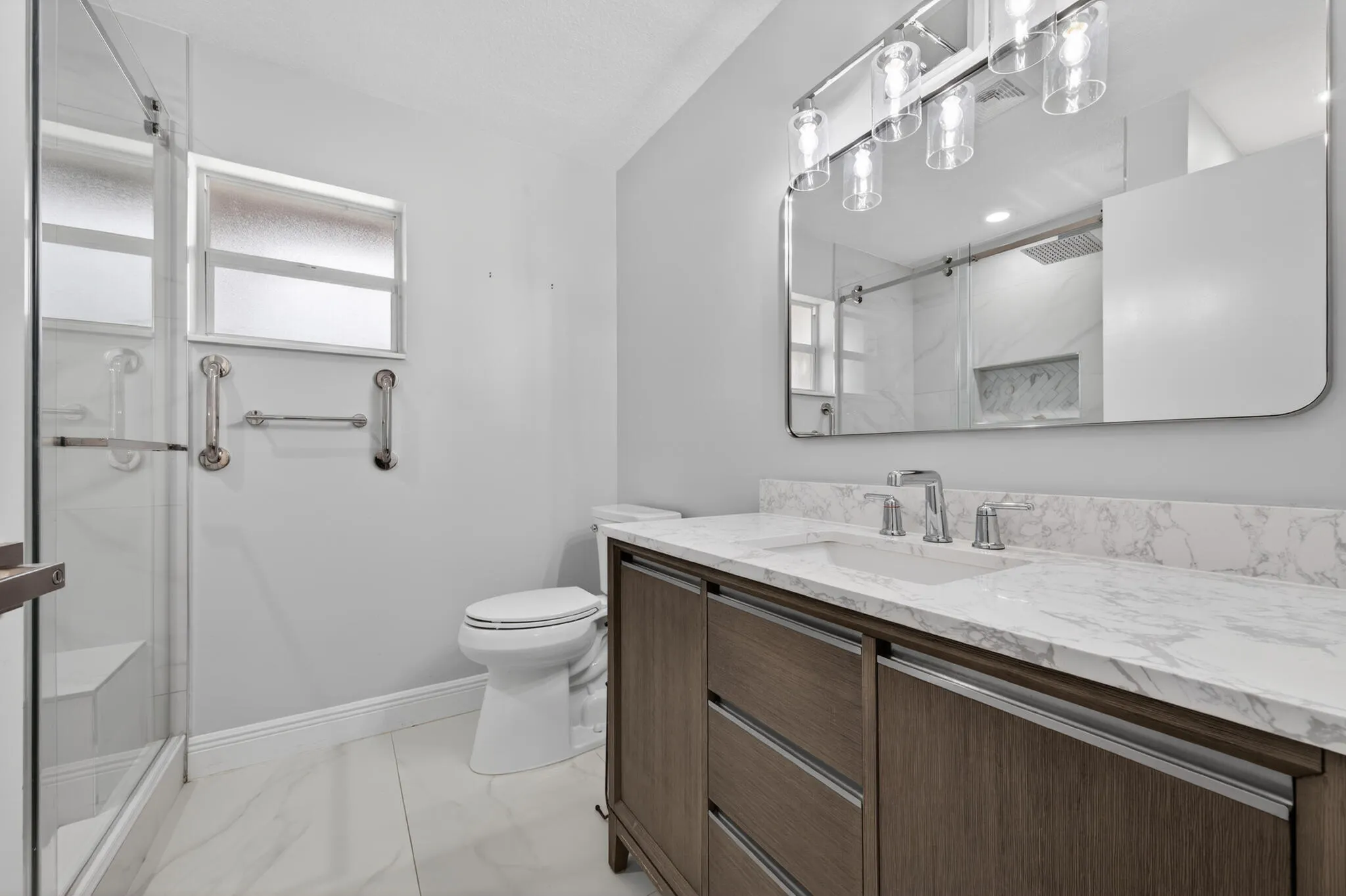 Bathroom #2