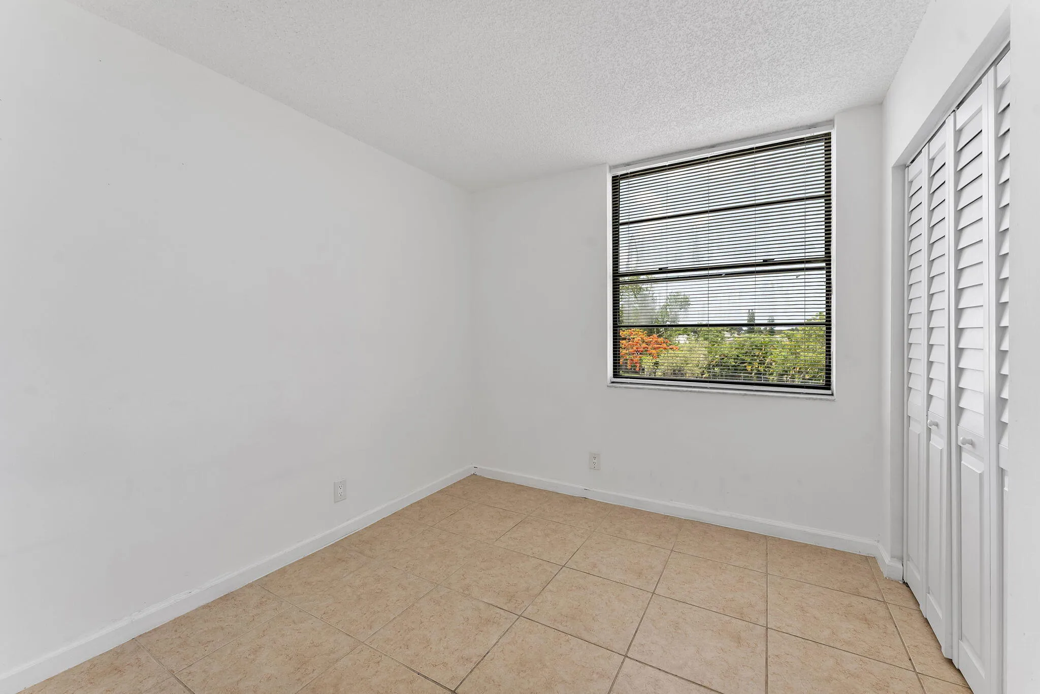 21-web-or-mls-DSC09745