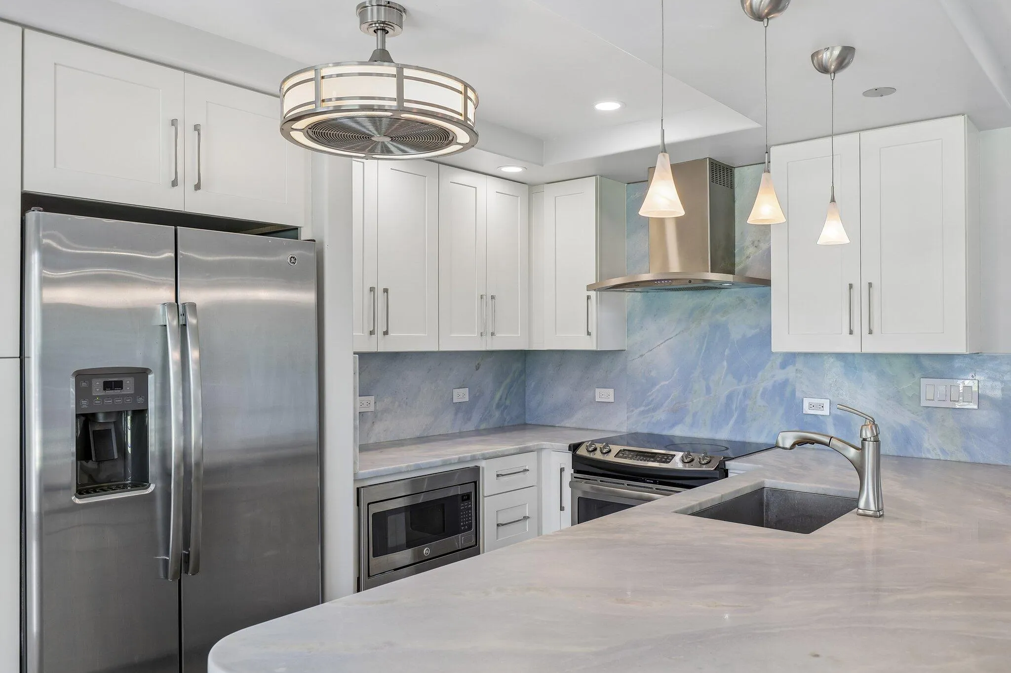 18-web-or-mls-S Ocean Dr 111-S1706-018