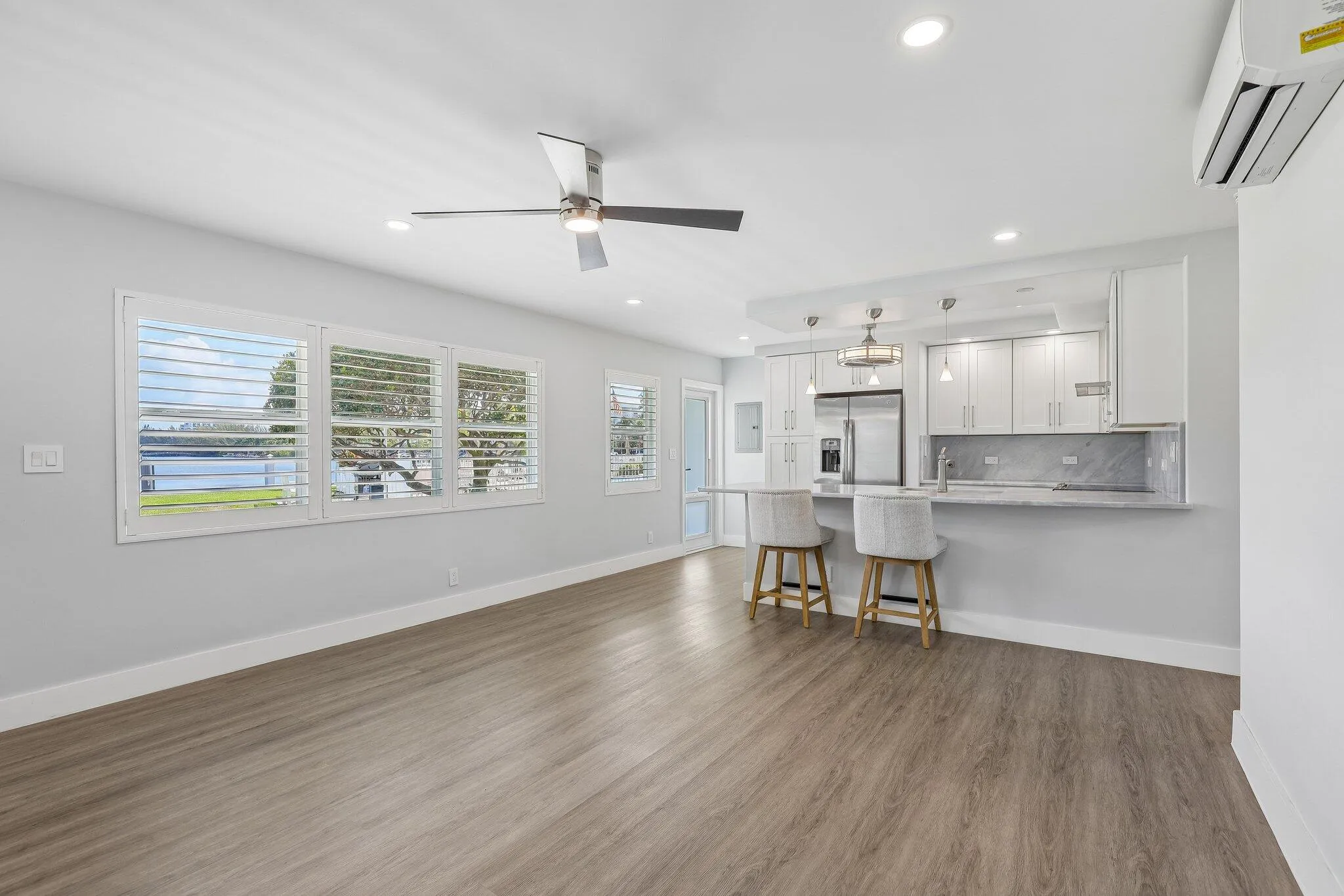 10-web-or-mls-S Ocean Dr 111-S1706-010