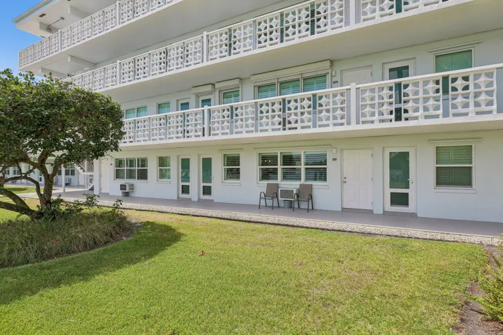 1-web-or-mls-S Ocean Dr 111-S1706-001