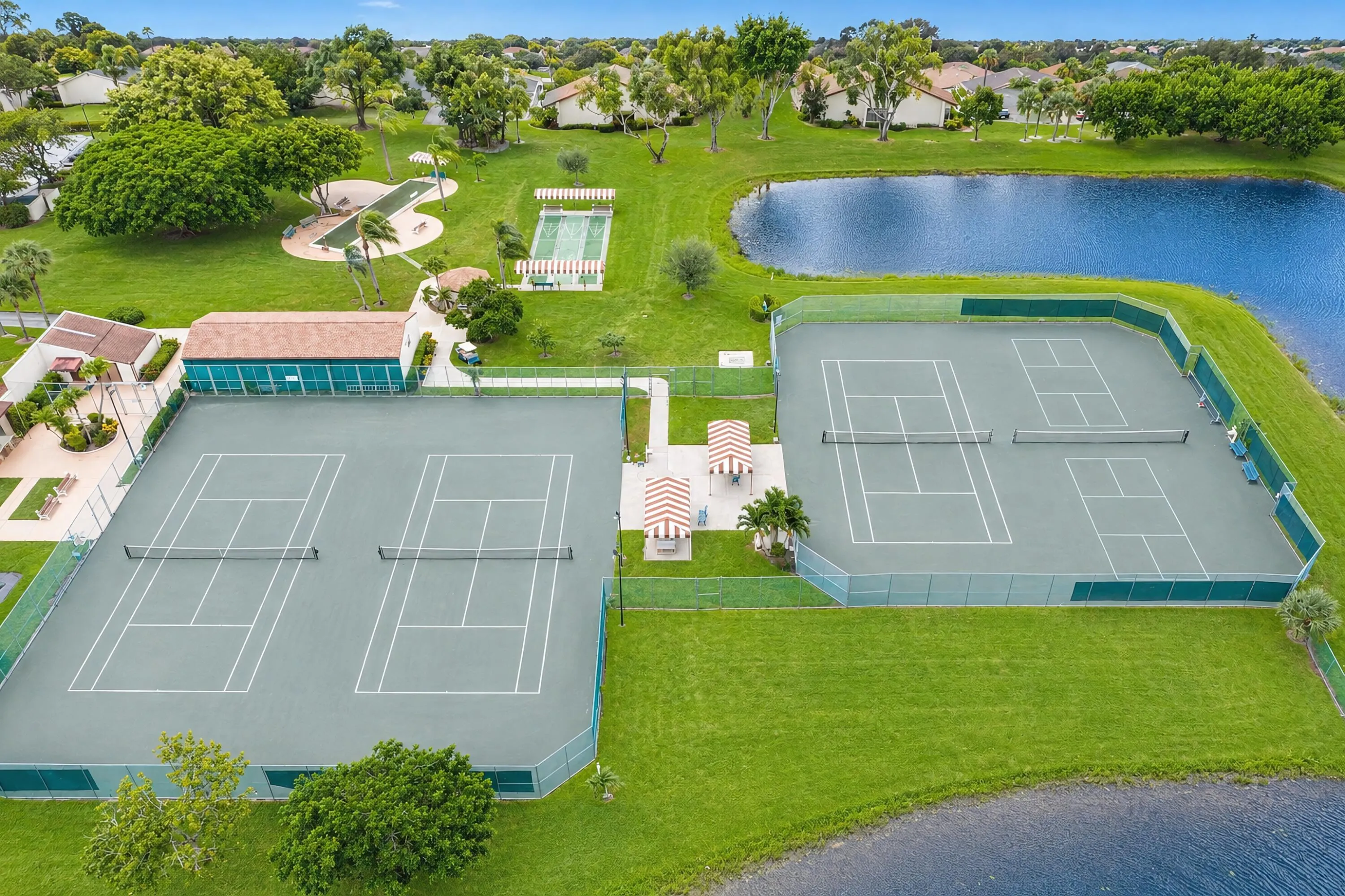 Tennis & Pickleball Courts