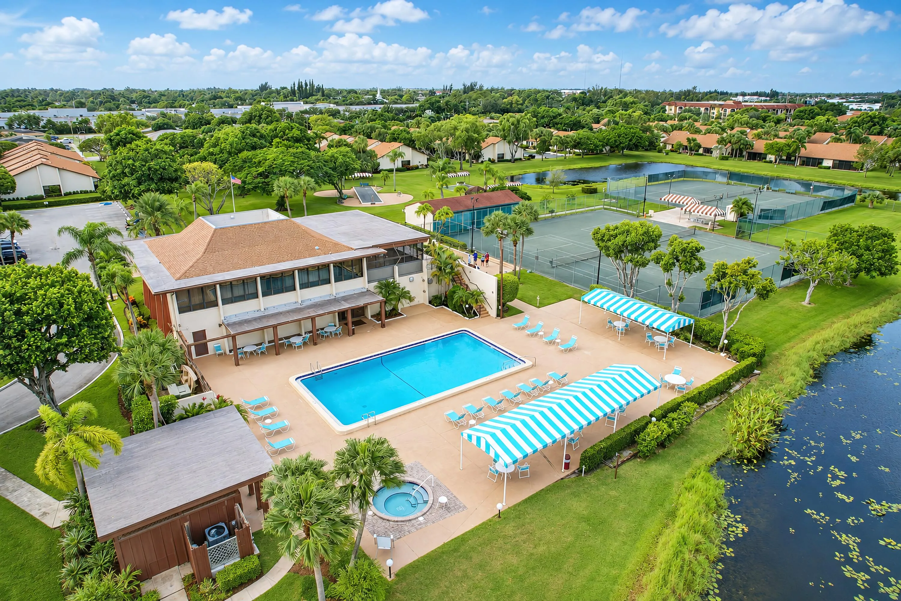 Lakefront Pool at Main Clubhouse