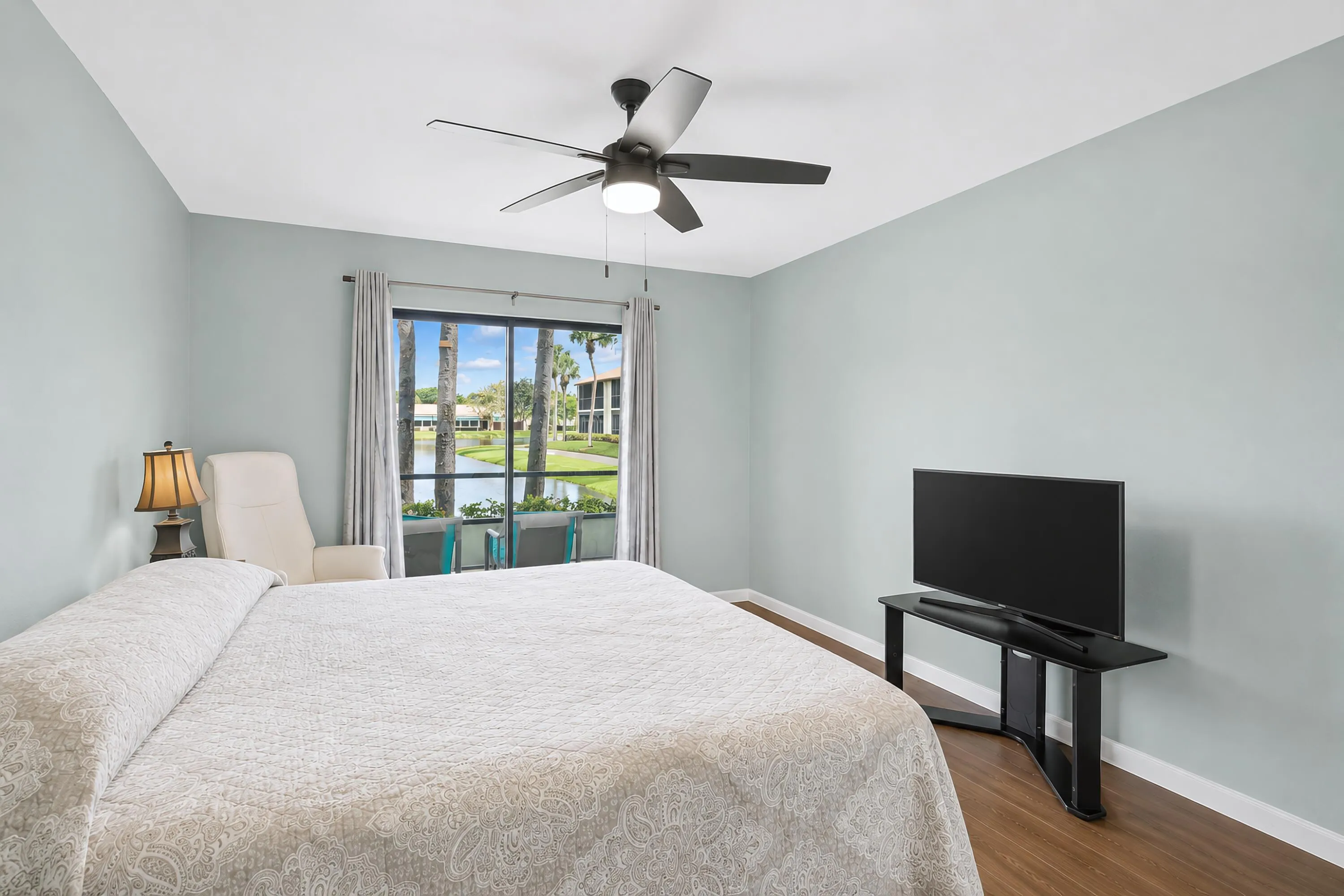 Primary Suite w/ Lake View