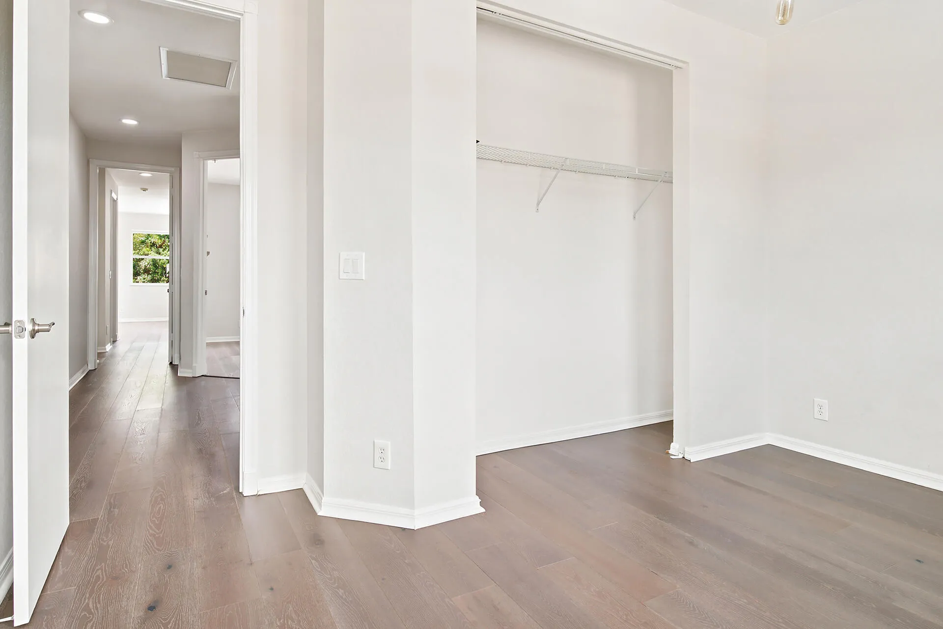207-ISLE-VERDE-WAY-33418-061
