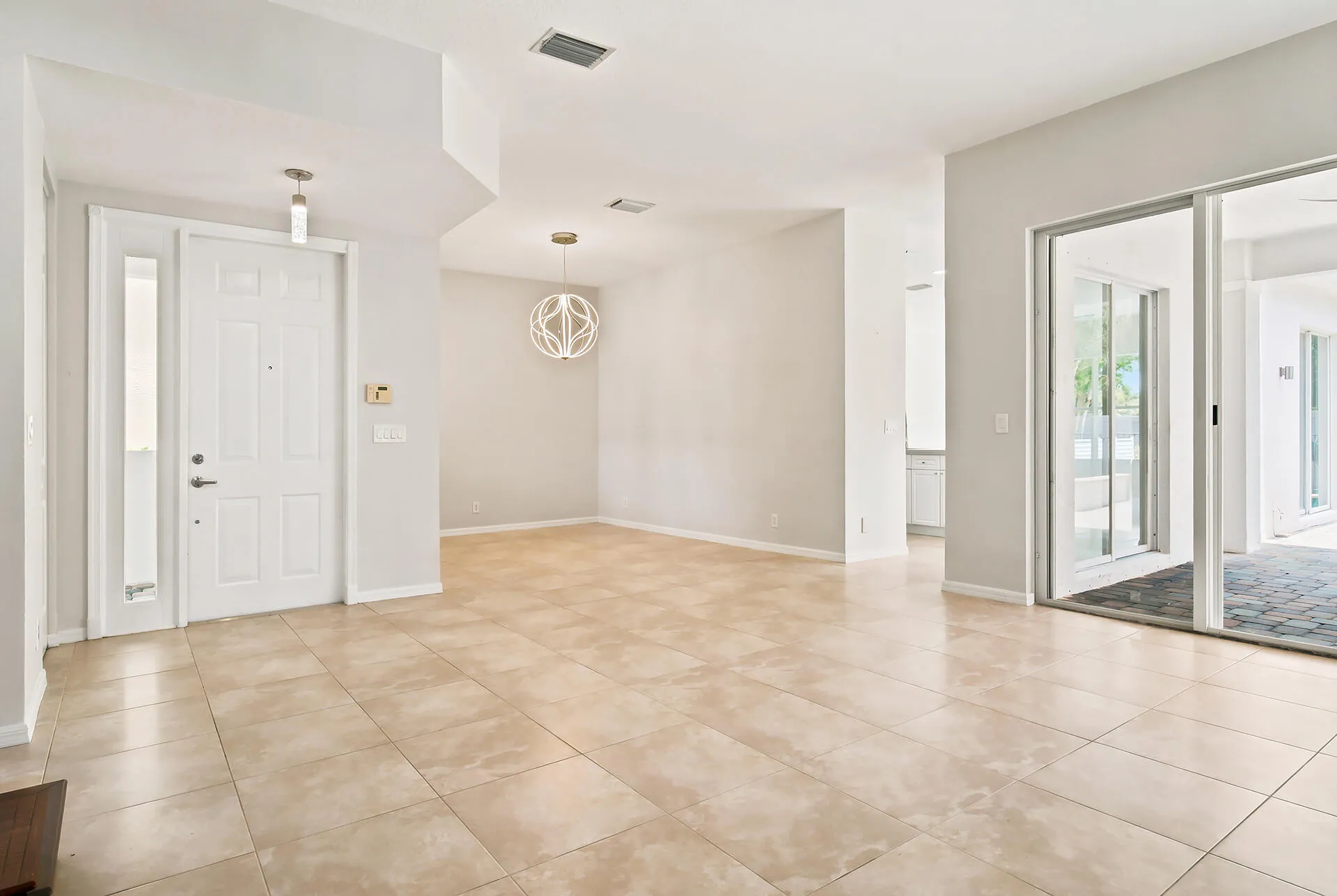 207-ISLE-VERDE-WAY-33418-013