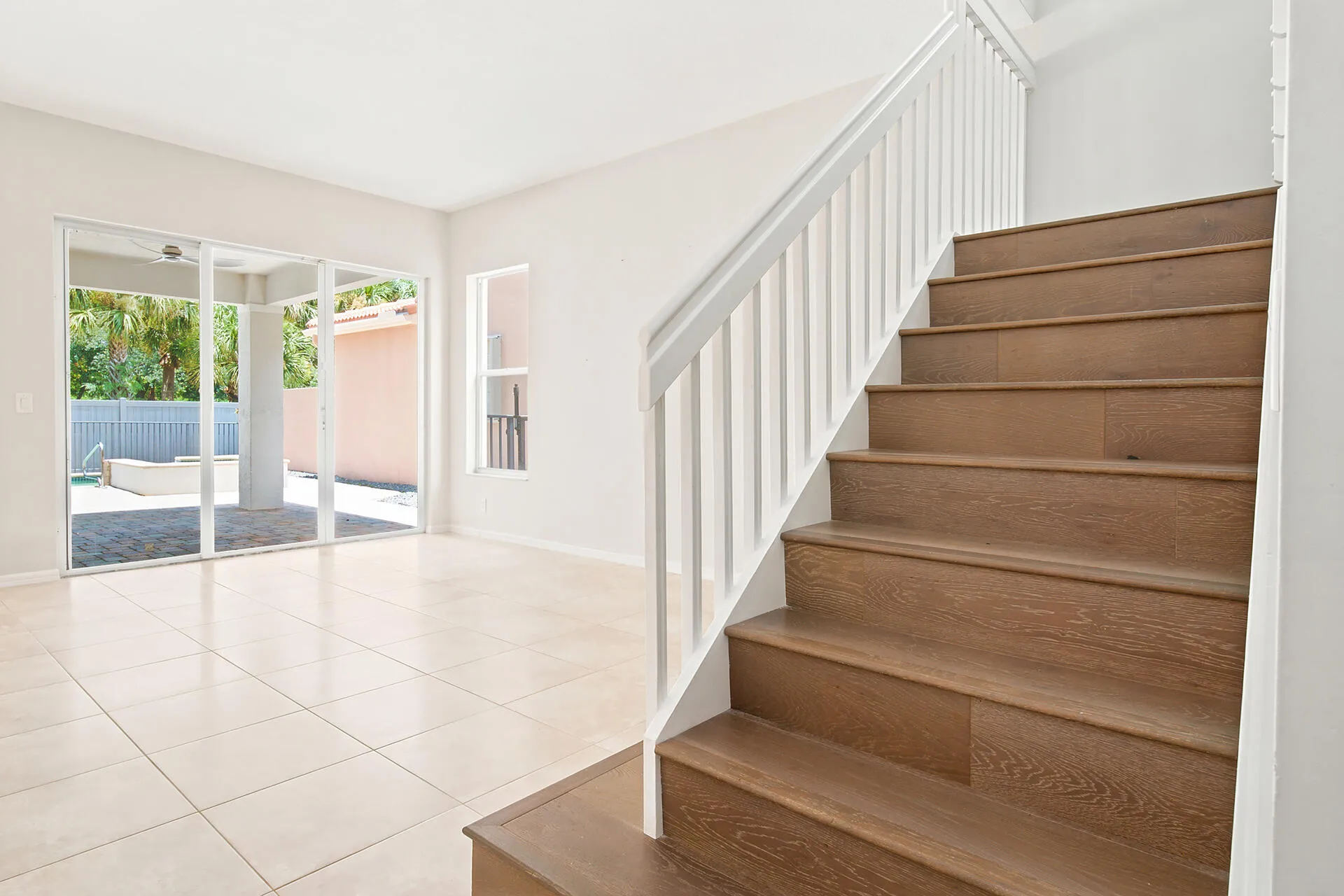 207-ISLE-VERDE-WAY-33418-040
