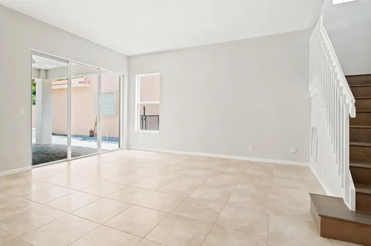 207-ISLE-VERDE-WAY-33418-011