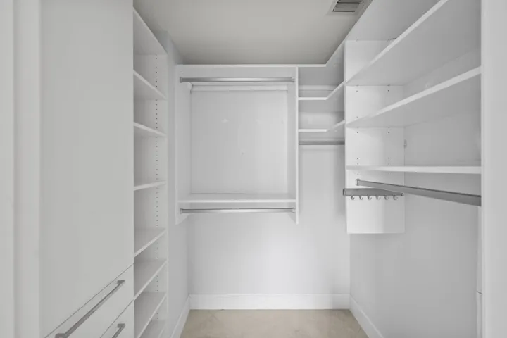 Walk-In Closet 1