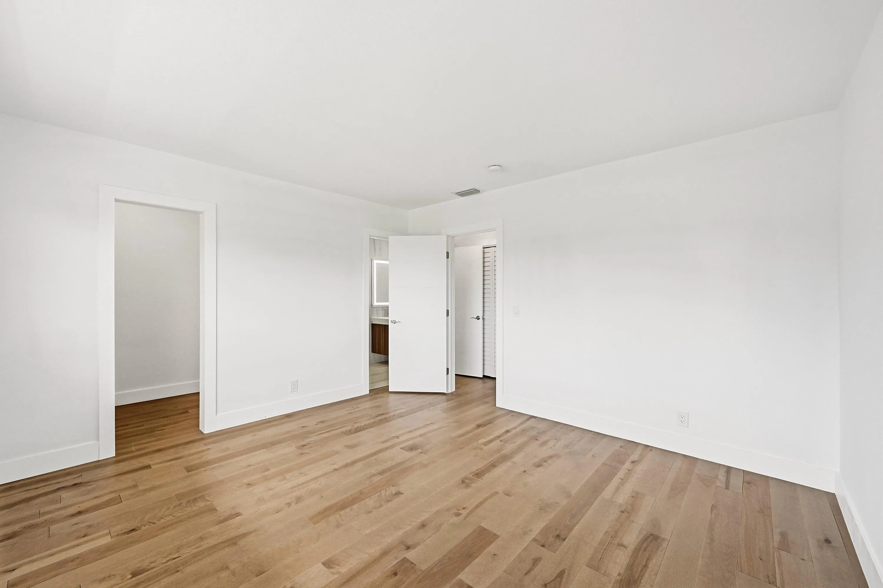 12_bedroom