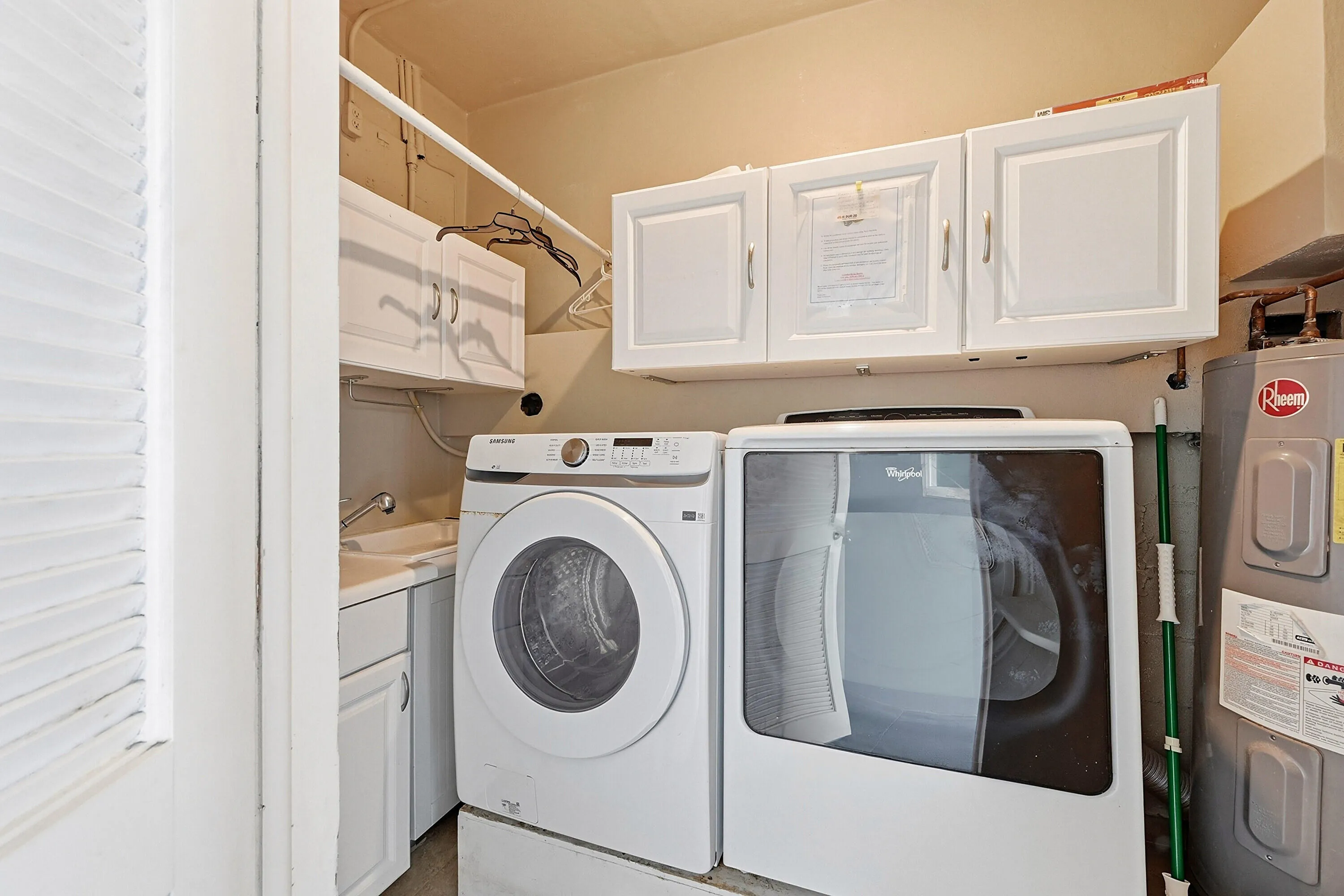16_laundry