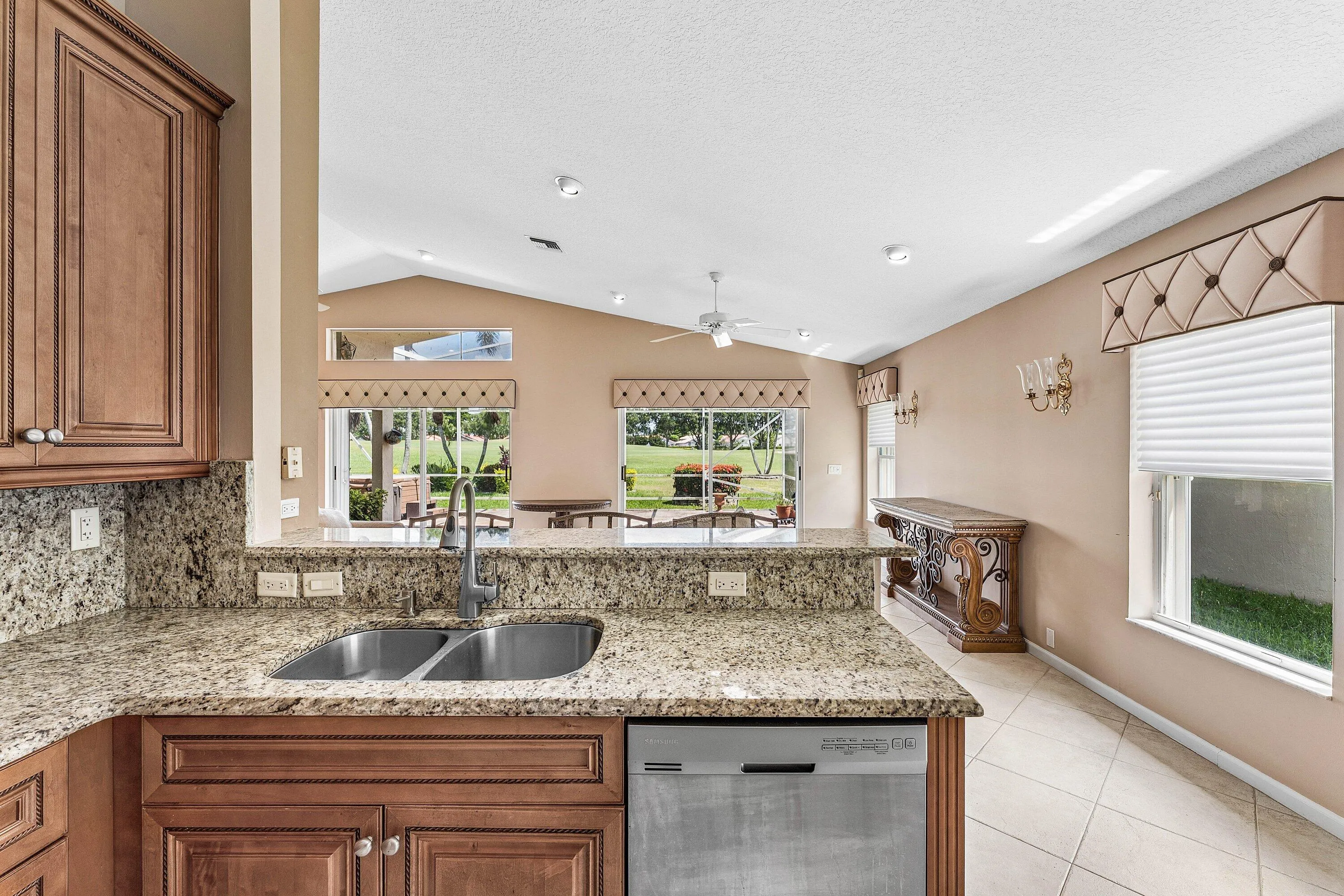 013-7385HavilandCircle-BoyntonBeach-FL-3