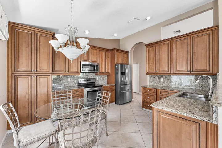 011-7385HavilandCircle-BoyntonBeach-FL-3