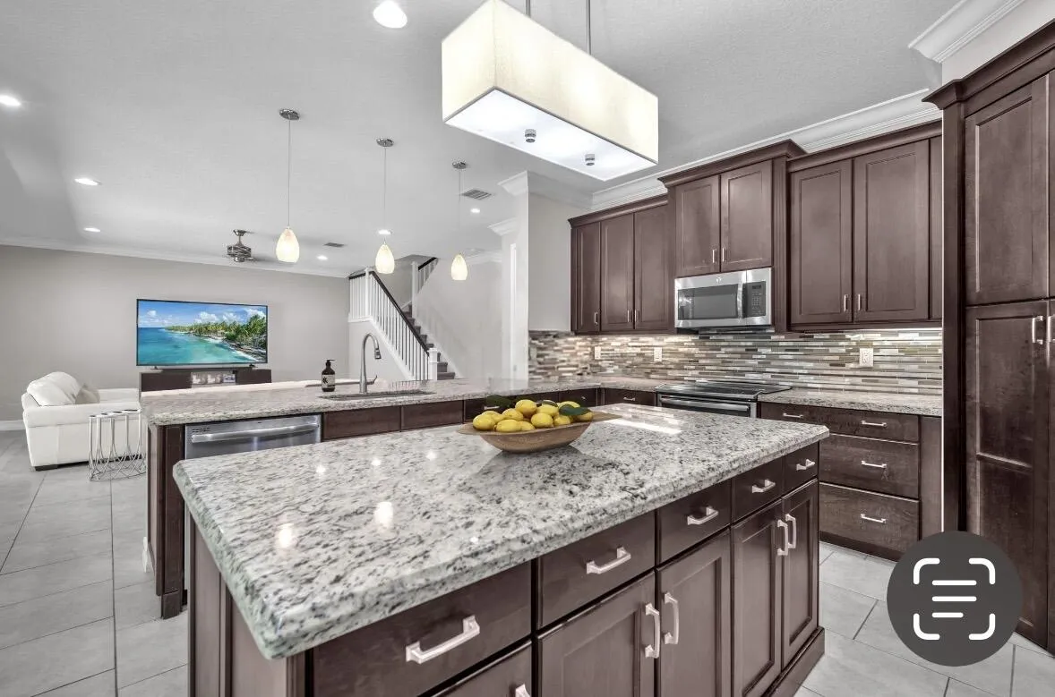 another kitchen