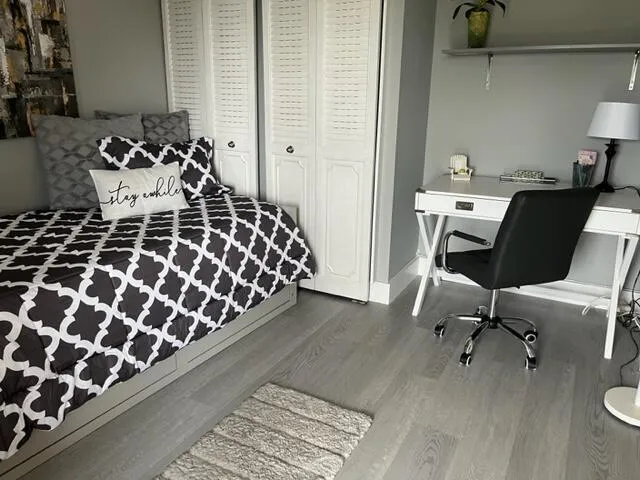 Guest bedroom