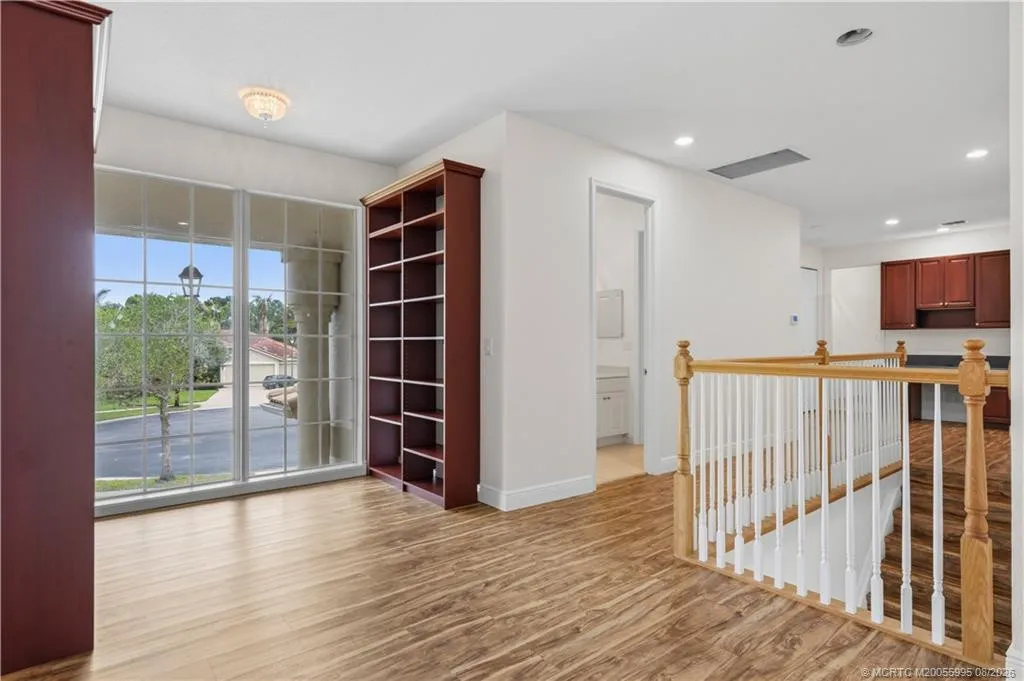 Property photo 73