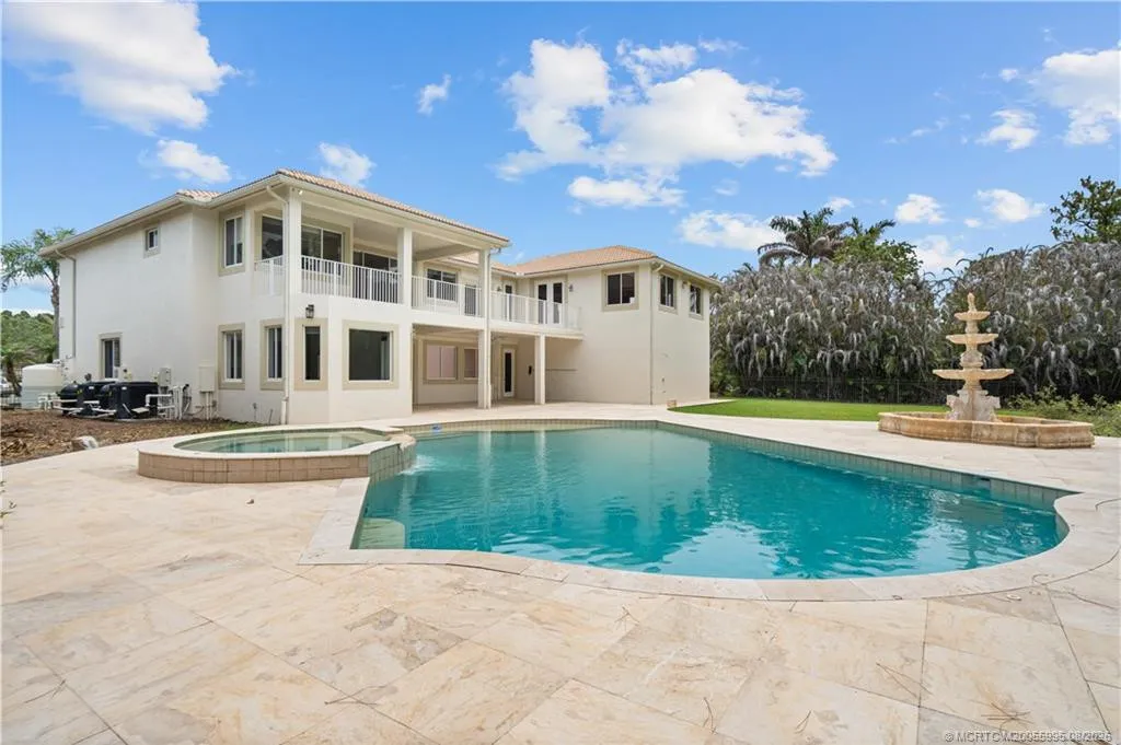 Property photo 98