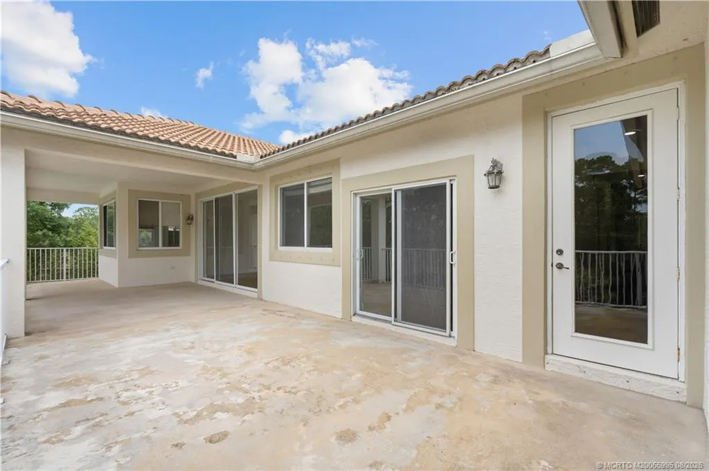 Property photo 63