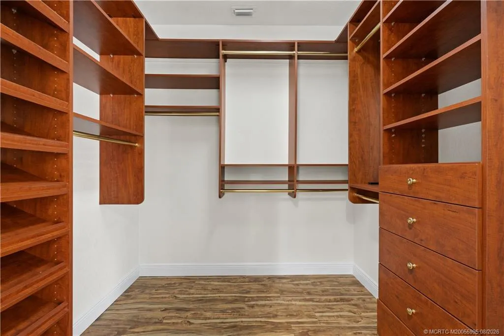 Property photo 84