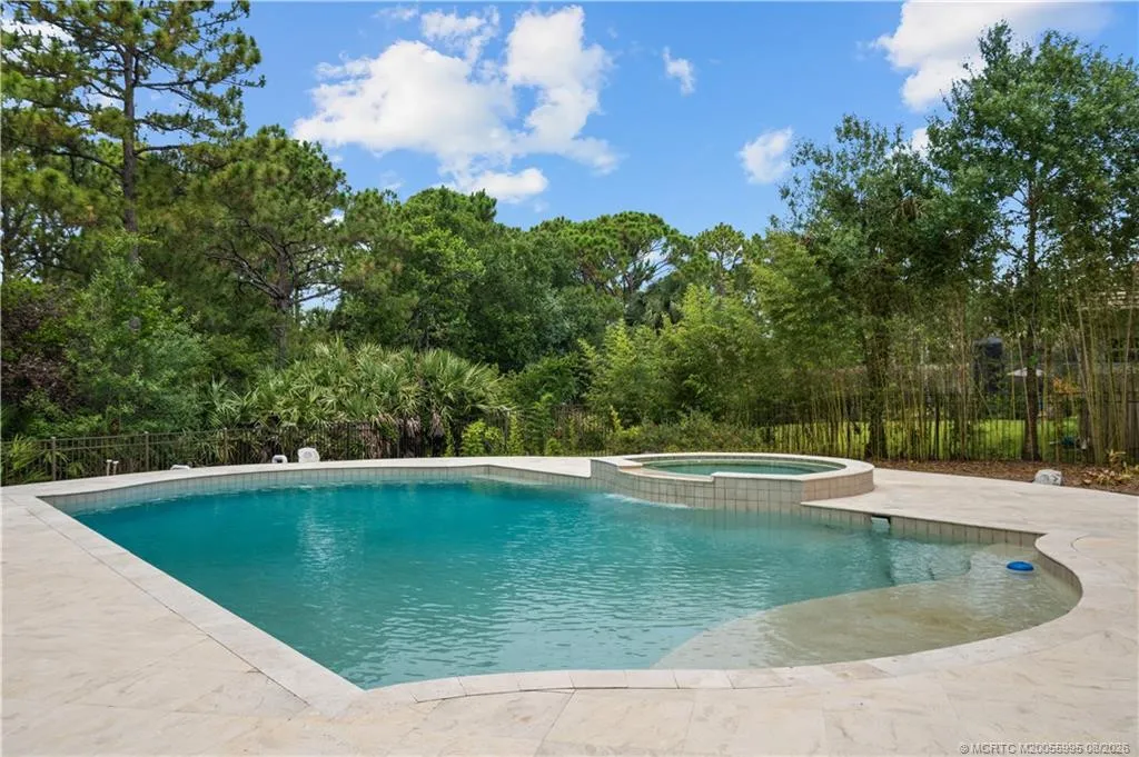 Property photo 95