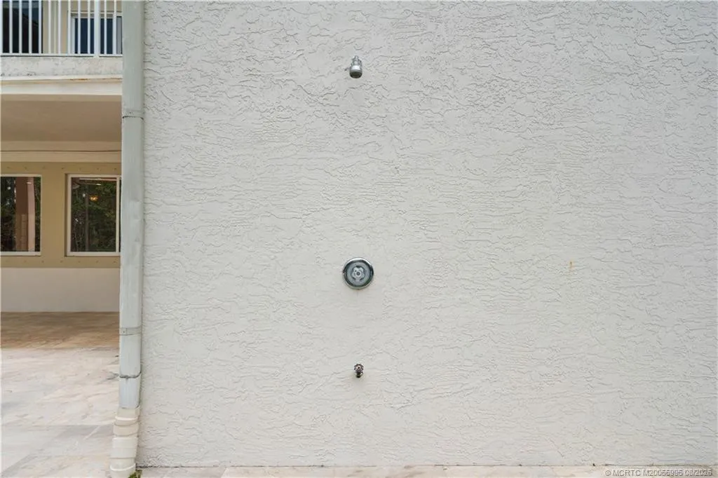 Property photo 94