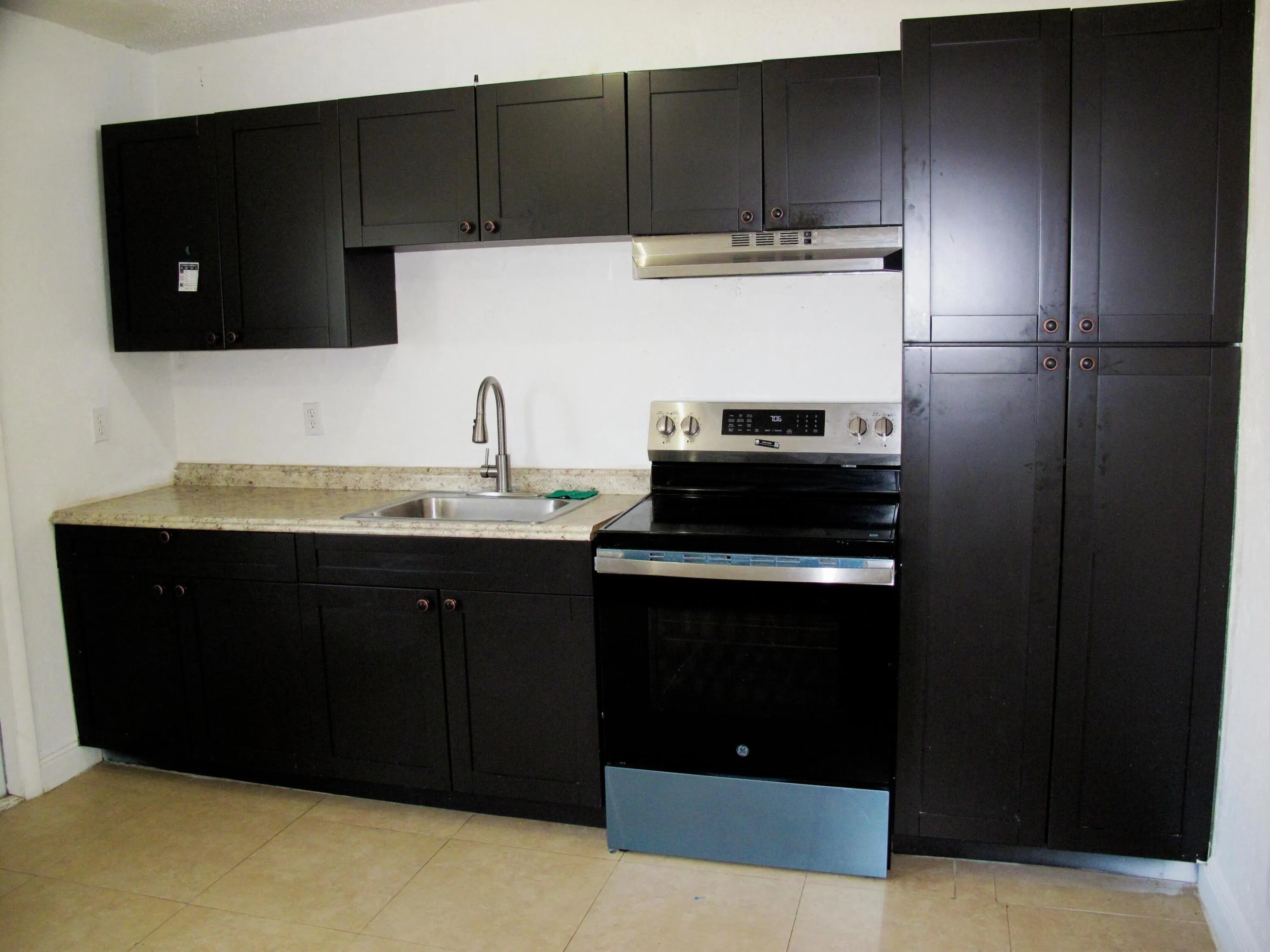 17-Kitchen