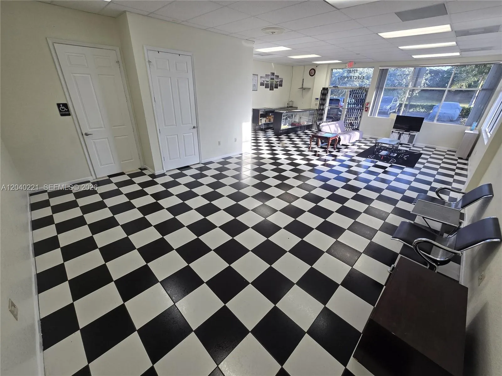 Property photo 11