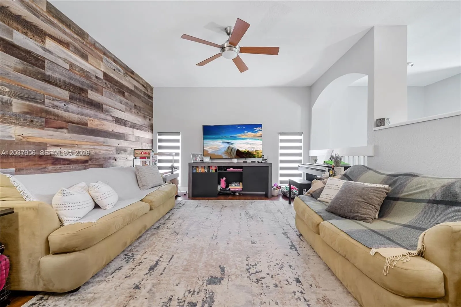 Huge loft/TV room upstairs