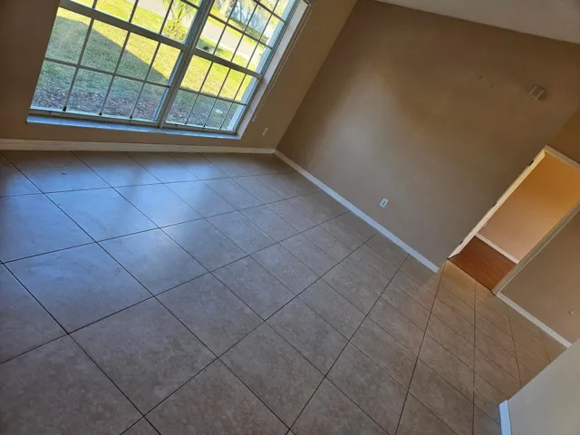 1000030168