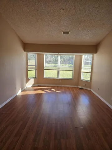 1000030162