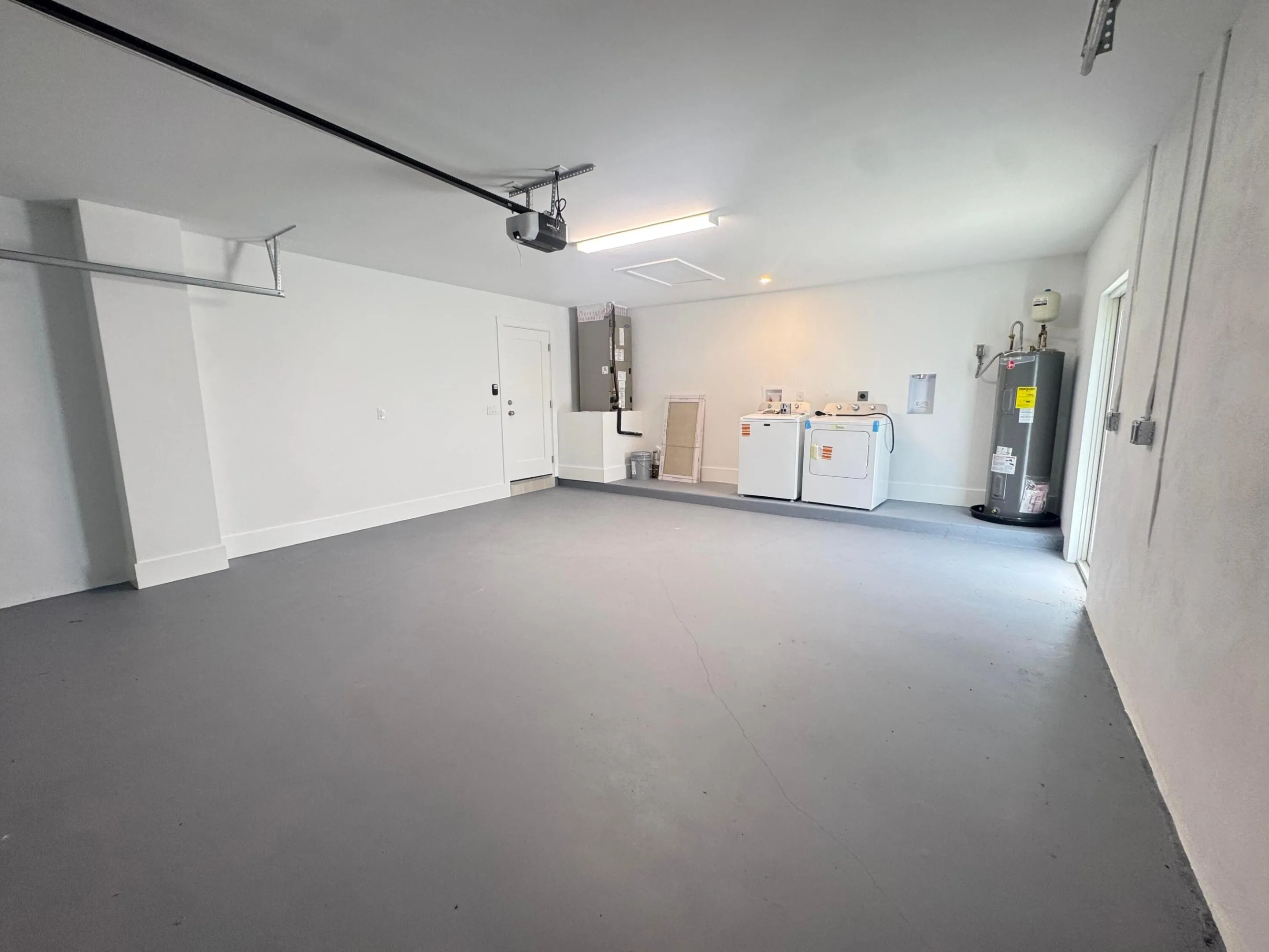 GARAGE 1