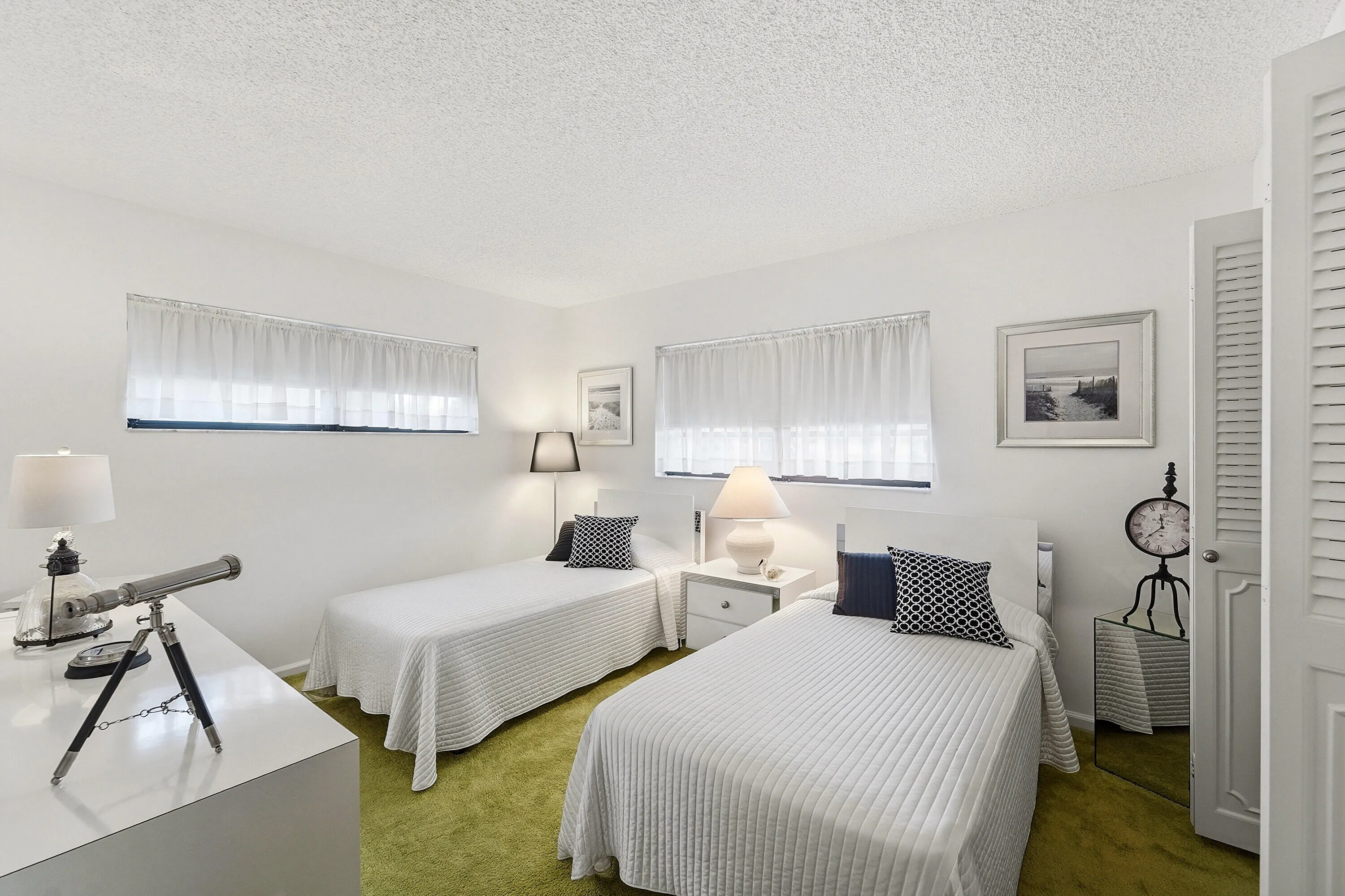 15_bedroom