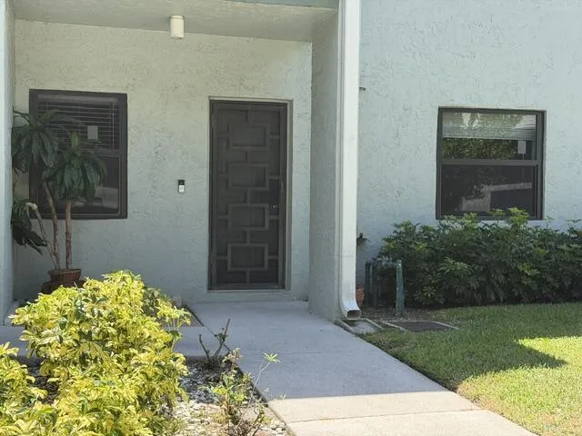 Main level entry with no steps.