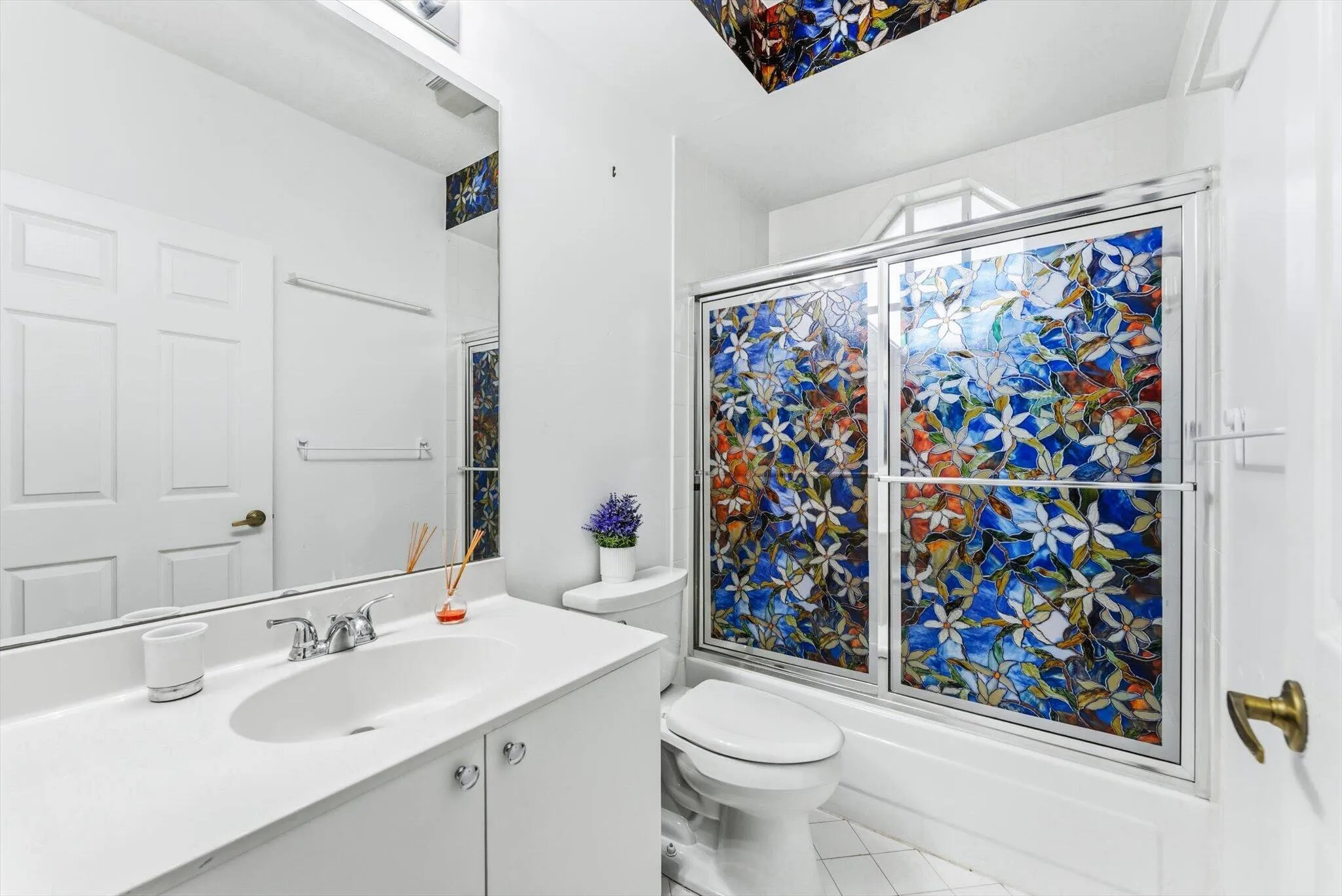 2nd Bathroom