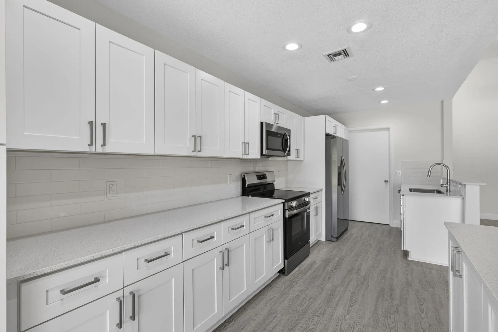 25-web-or-mls-BS1A6821
