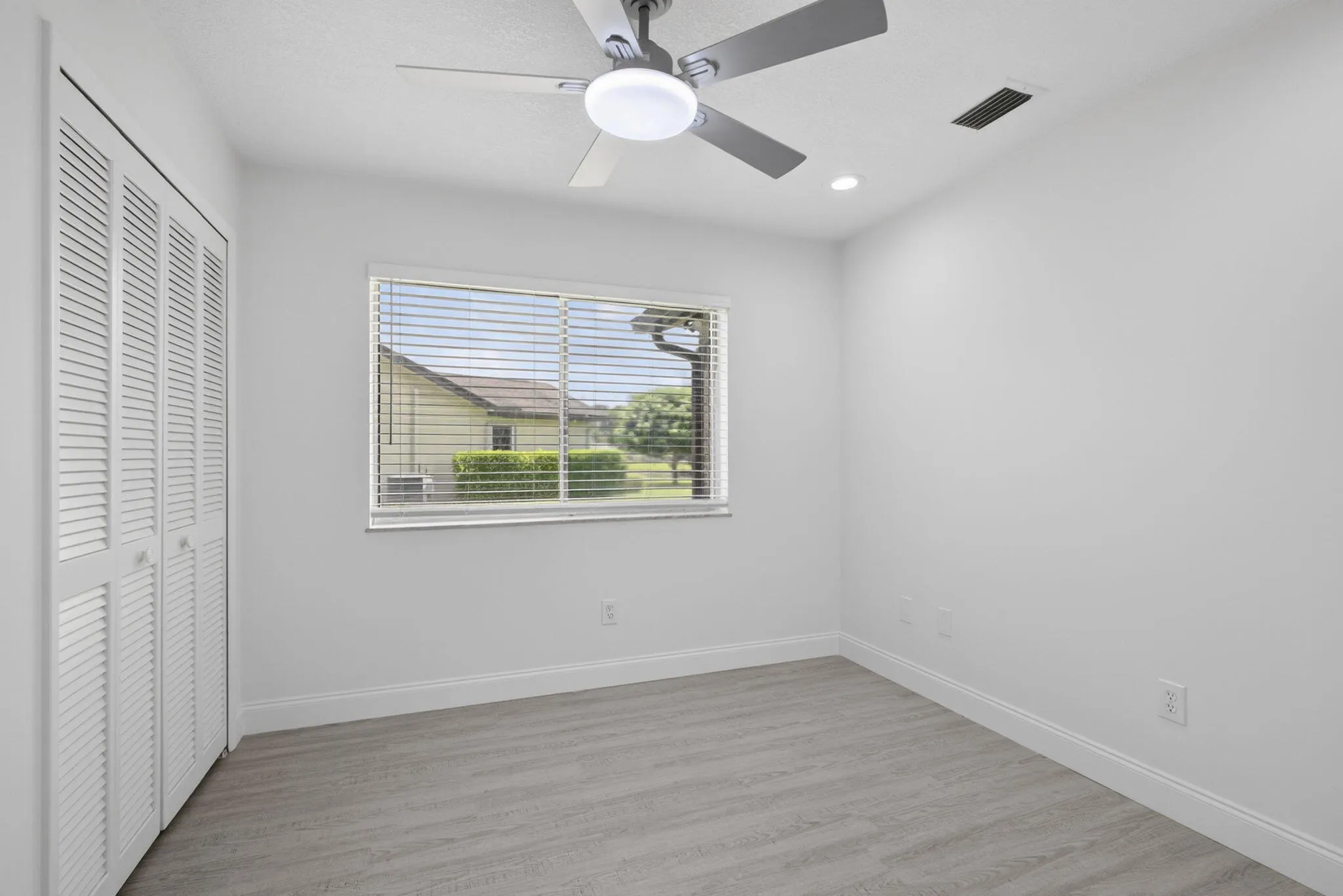 32-web-or-mls-BS1A6861